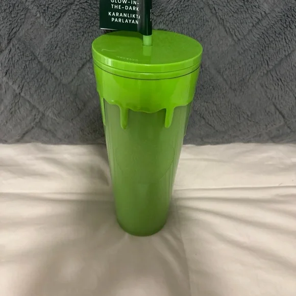 Starbucks Halloween 2023 Green Slime Glow in the Dark 24oz Tumbler -  www.disolcolor.com